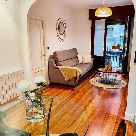 Apartamento Acogedor En Casco Viejo * Bilbao